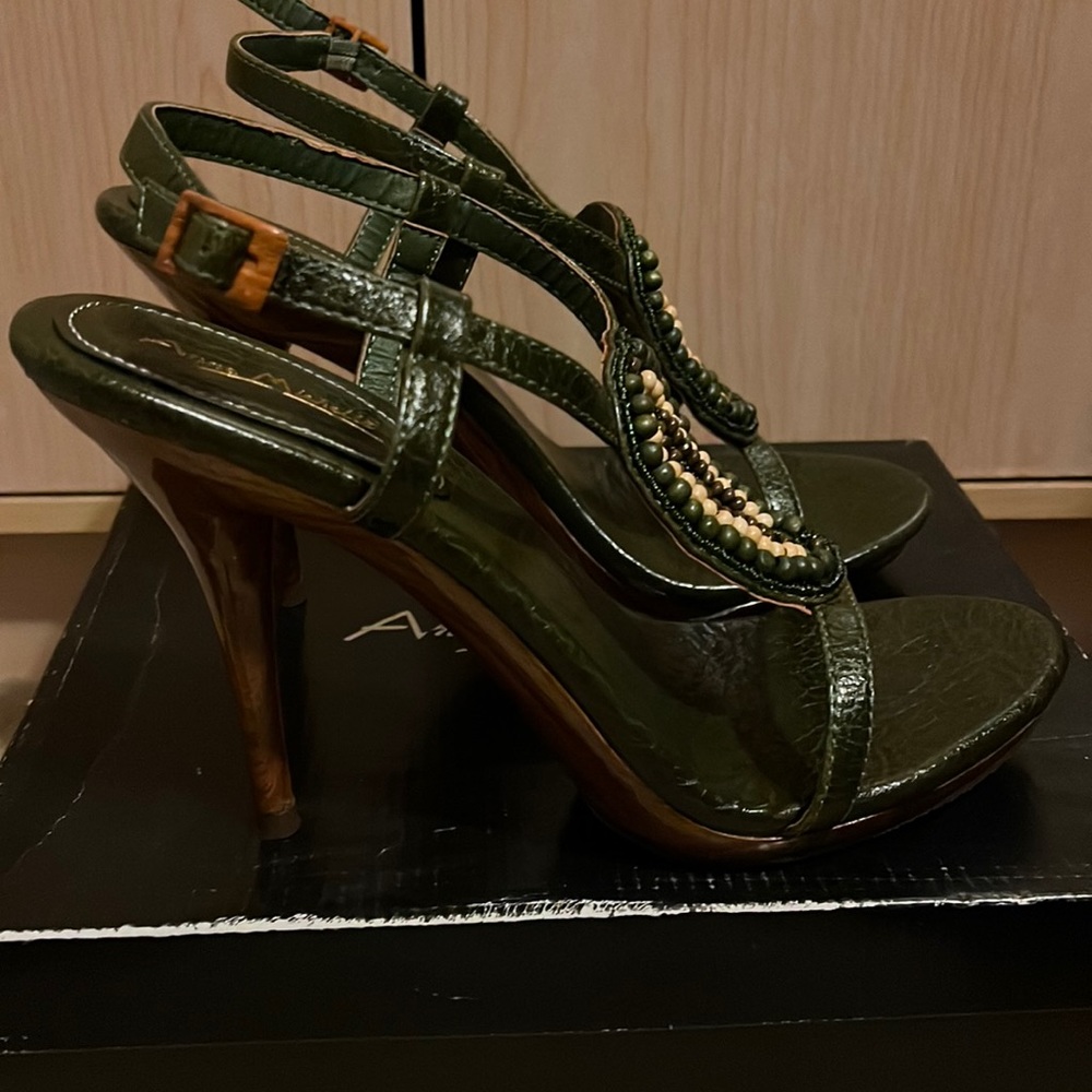 COPY - Brand New Unworn 3 1/2 inch heel sandal